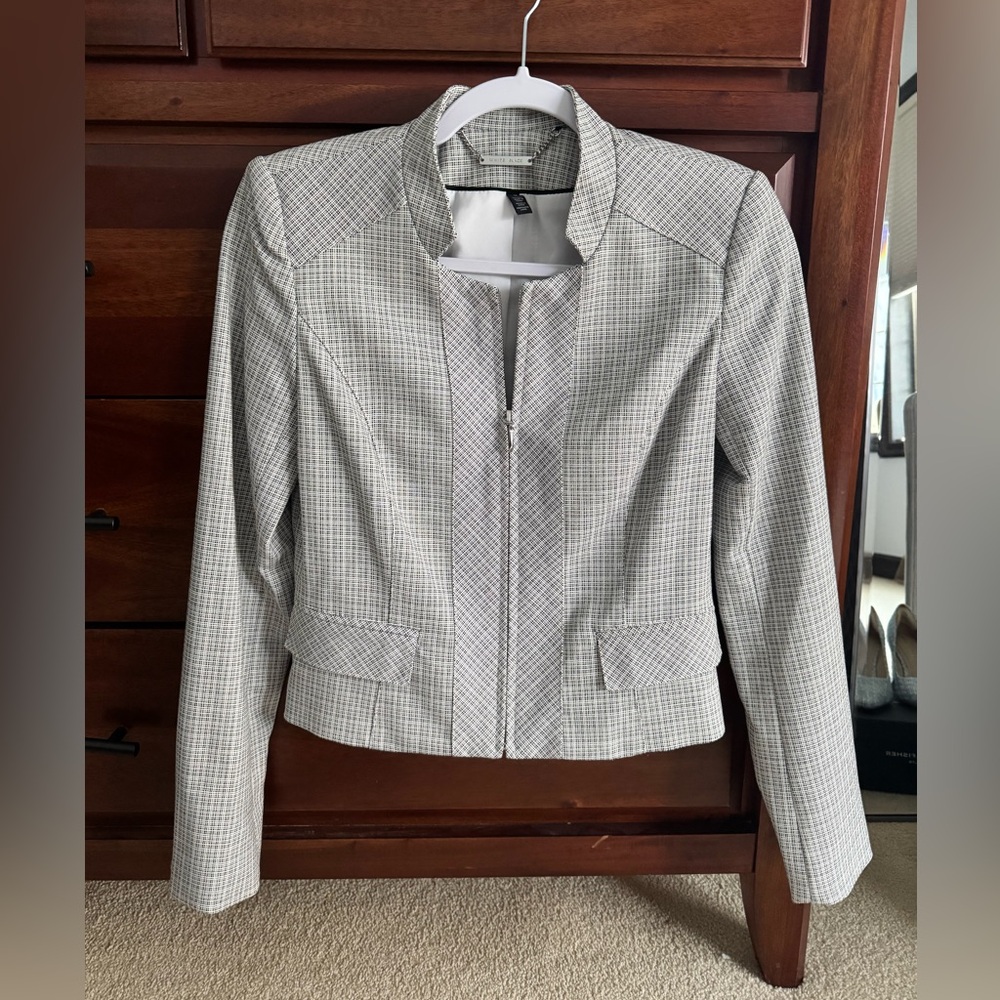 White House Black Market Blazer SZ 0